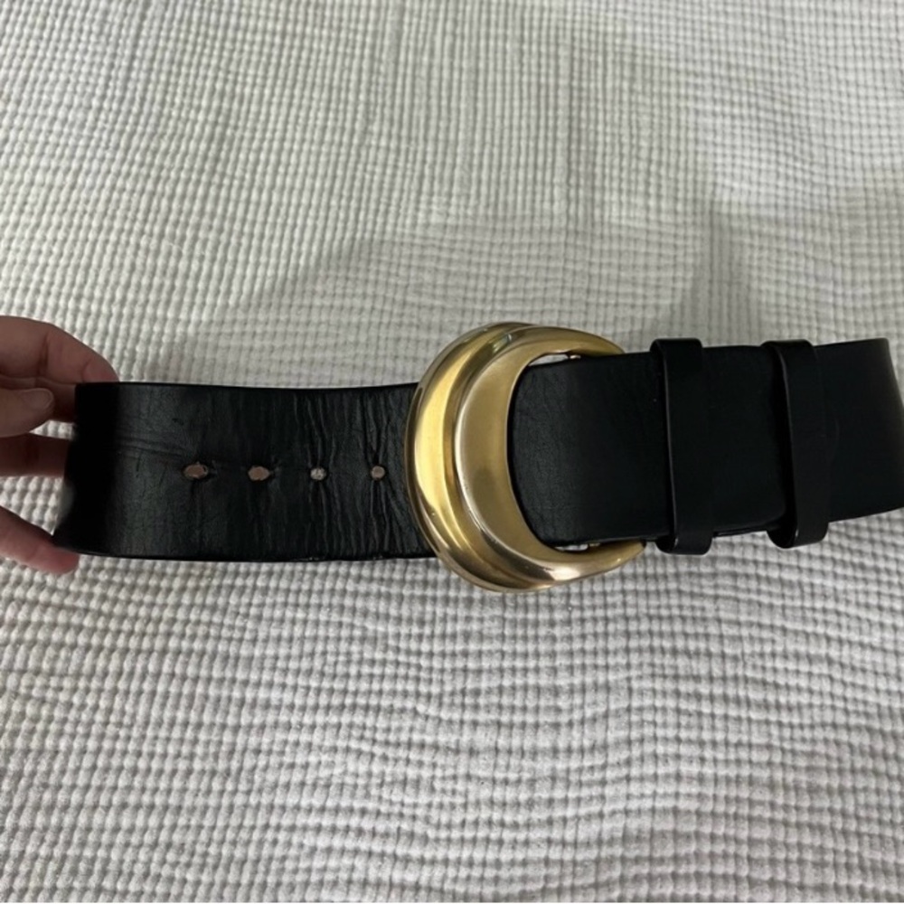 Accessories by pearl wide width leather belt, gold tone hardware size small